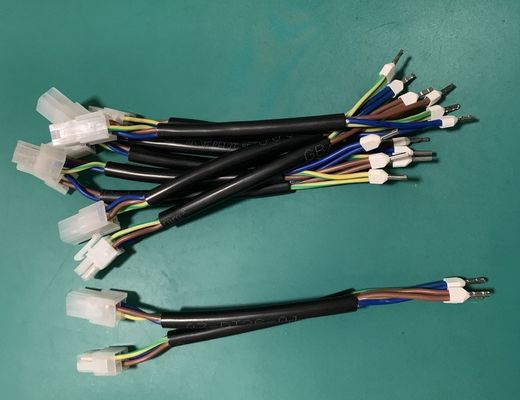 Des fils de terminaison à anneaux ronds avec matériel de veste en PVC