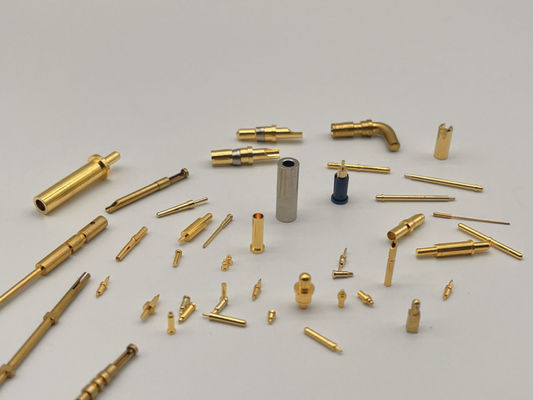Pins usinés en laiton sur mesure Pad type SMT plaqué or 1,5 mm mâle pour les connexions
