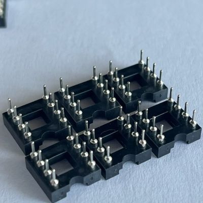 2.54mm 8 épingle IC connecteur de prise féminin tête de broche droite PBT matériau isolant Noir