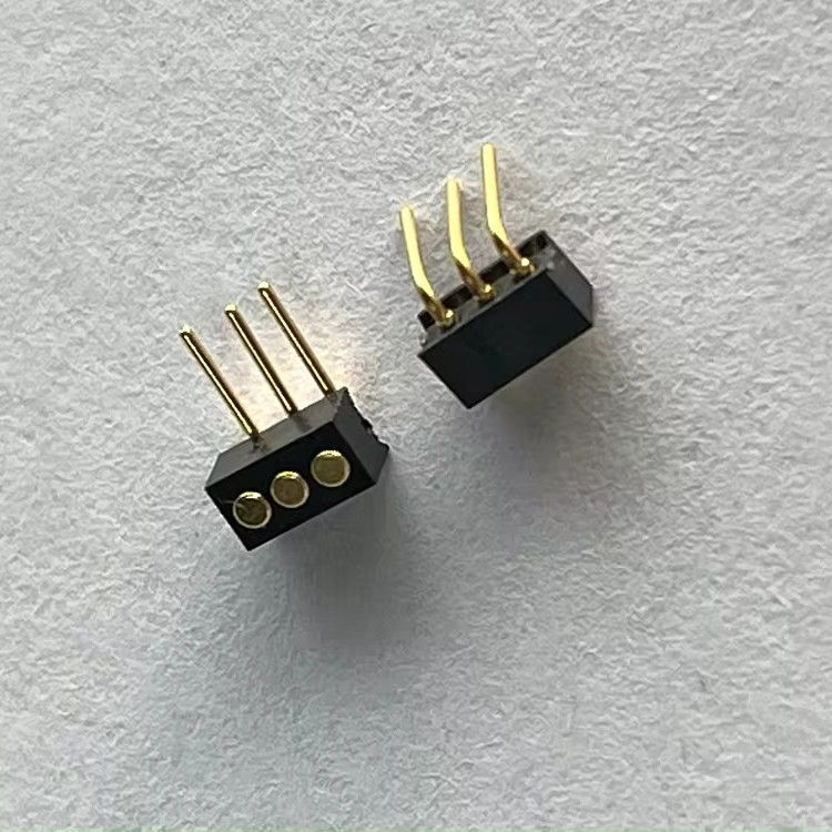 1.27mm 3 épingles à angle droit type de plongée de laiton à ressort chargé connecteur à broche magnétique Pogo