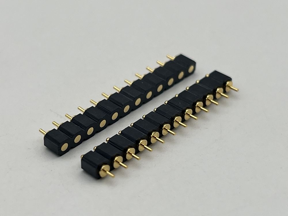 Connecteur d'accueil de broche de type SMT 4 broches 10 broches 12 broches contact à ressort avec haute durabilité et résistance au brouillard salin